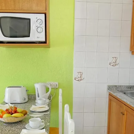 Apartment Monteparaiso 2 *